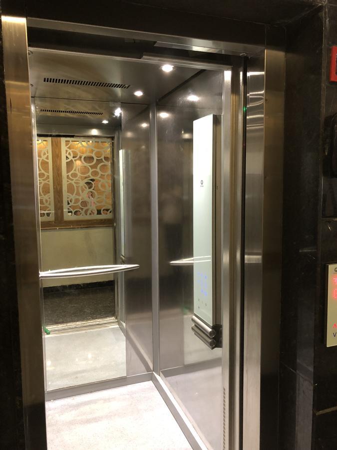 Abm Express Inn Бангалор Екстериор снимка