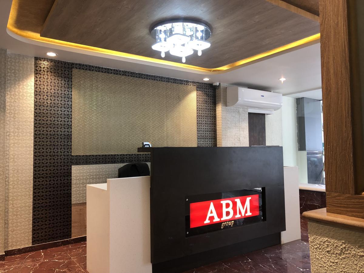 Abm Express Inn Бангалор Екстериор снимка