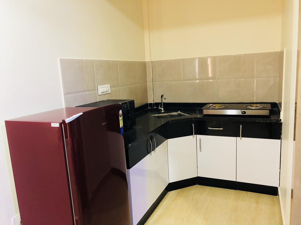 Abm Express Inn Бангалор Екстериор снимка