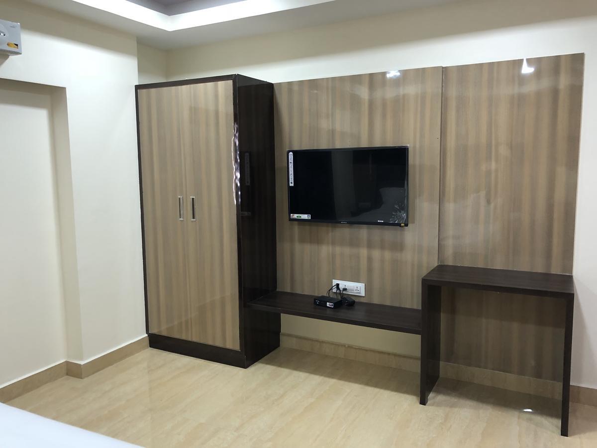 Abm Express Inn Бангалор Екстериор снимка