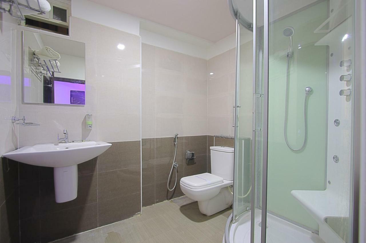 Abm Express Inn Бангалор Екстериор снимка